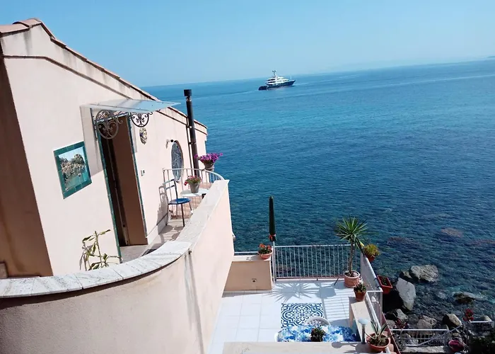 Bella Sera 公寓 希拉